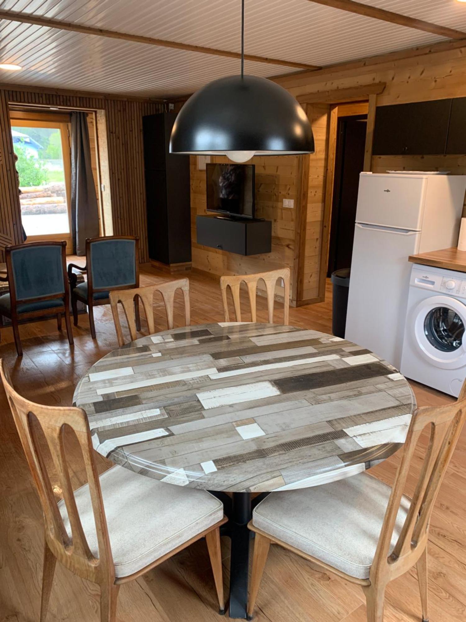 Les Chapeliers De St Pons Apartment *